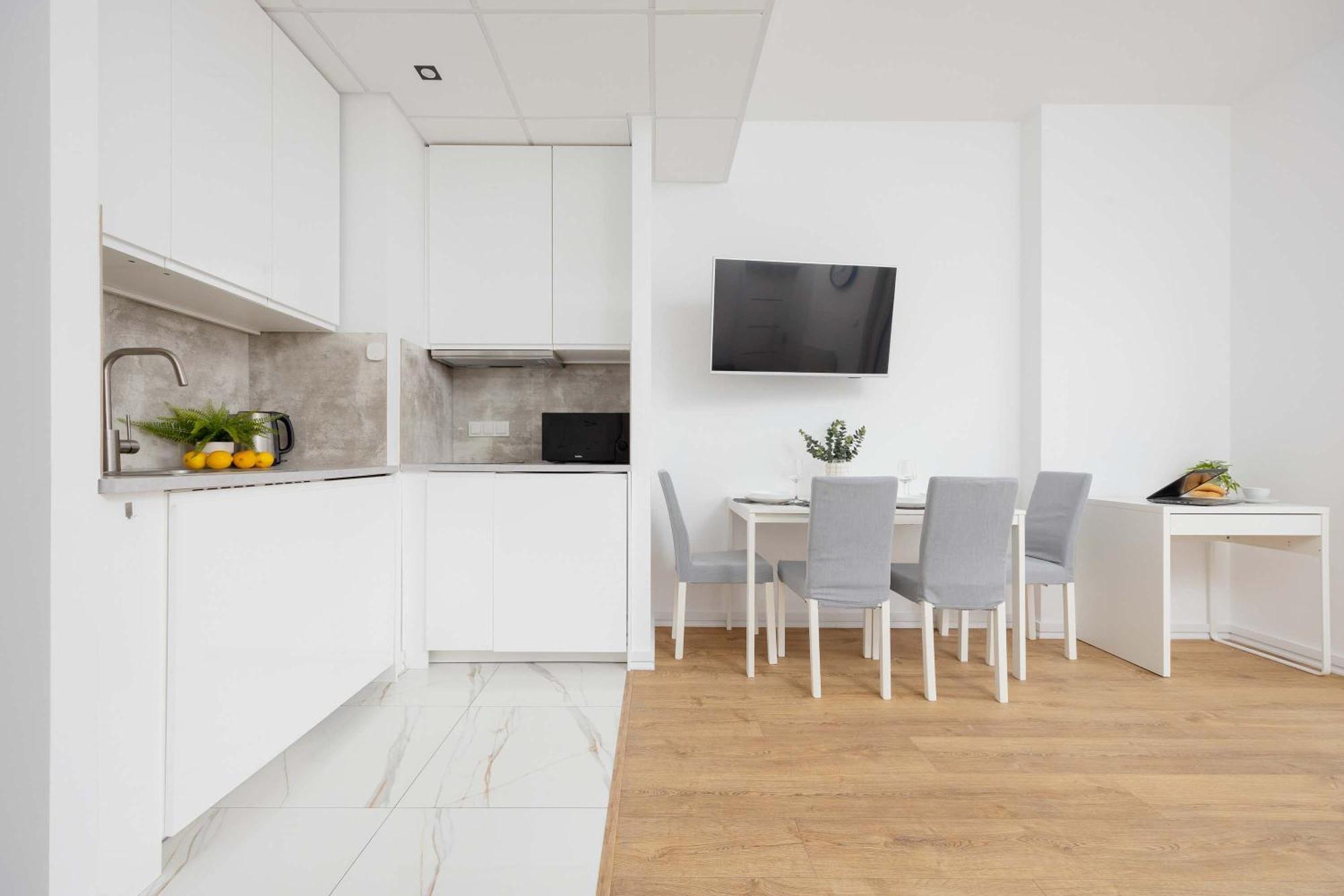 Apartament Kasprzaka Near Metro Plocka With Ac And Parking By Rent Like